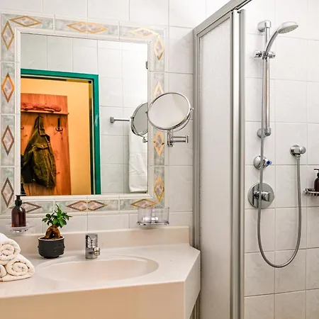 Alphatauern Health Resort - Adults Only 15 Plus 4*
