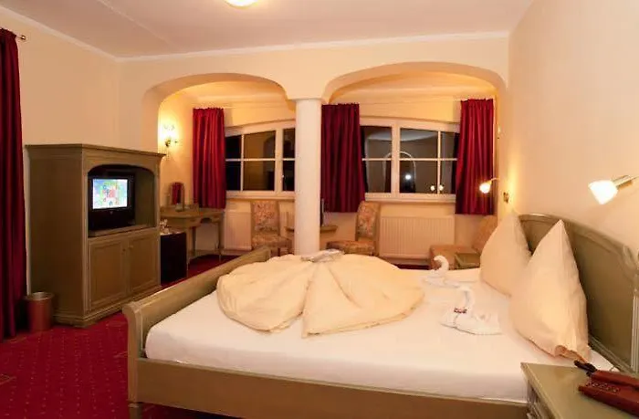 Alphatauern Health Resort - Adults Only 15 Plus Obertauern